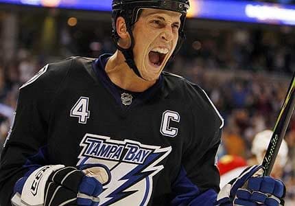 Canadiens add Vincent Lecavalier, Nick Bobrov to front office