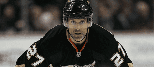 Picks: Vote on the New Fan Favourite Pick!