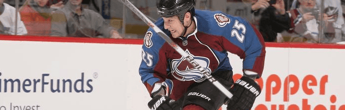 Chris Stewart re-signs for another two years