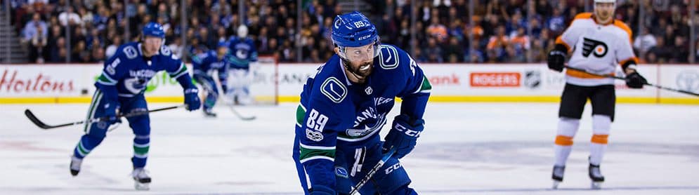 Veterans Gagner, Weise Placed on Waivers