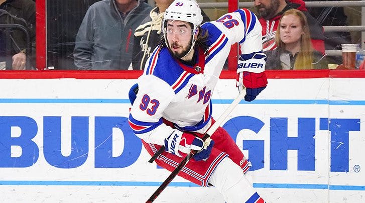 Rangers' Mika Zibanejad Sidelined With Day-to-Day Injury