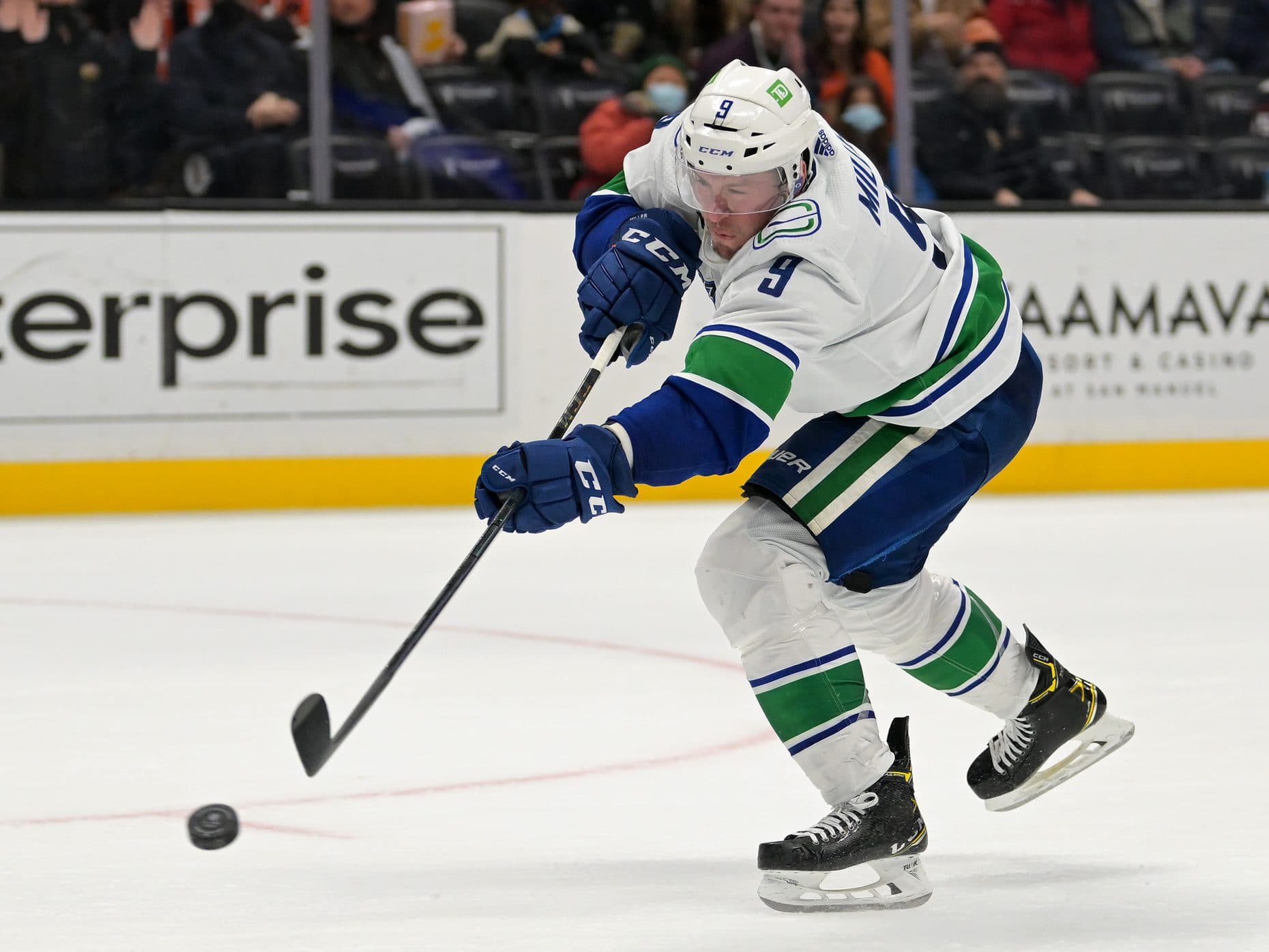 The Daily Faceoff Show: Which team is the best fit for J.T. Miller?
