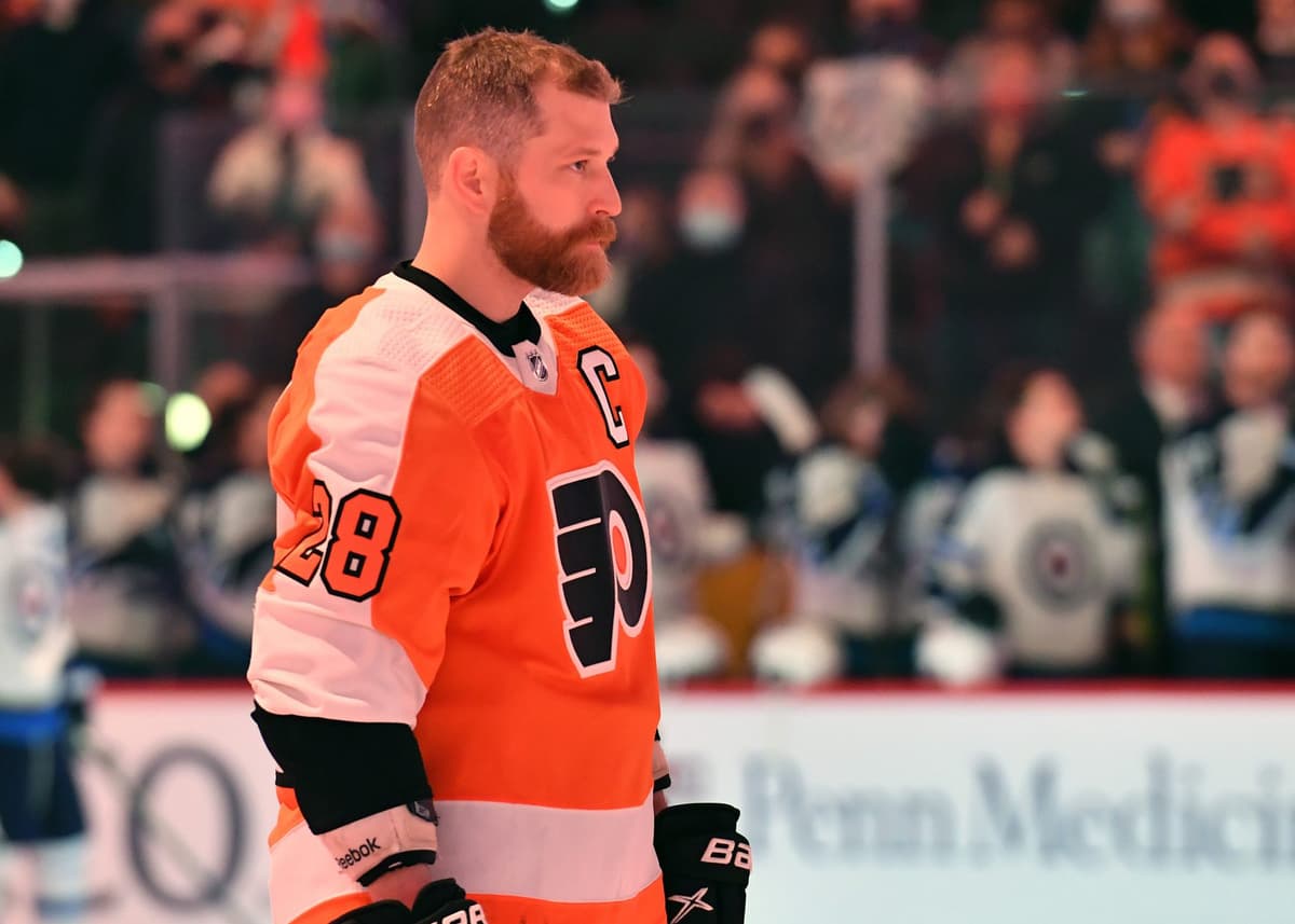 Giroux Returns to Philadelphia as Flyers Bet on Veteran Depth