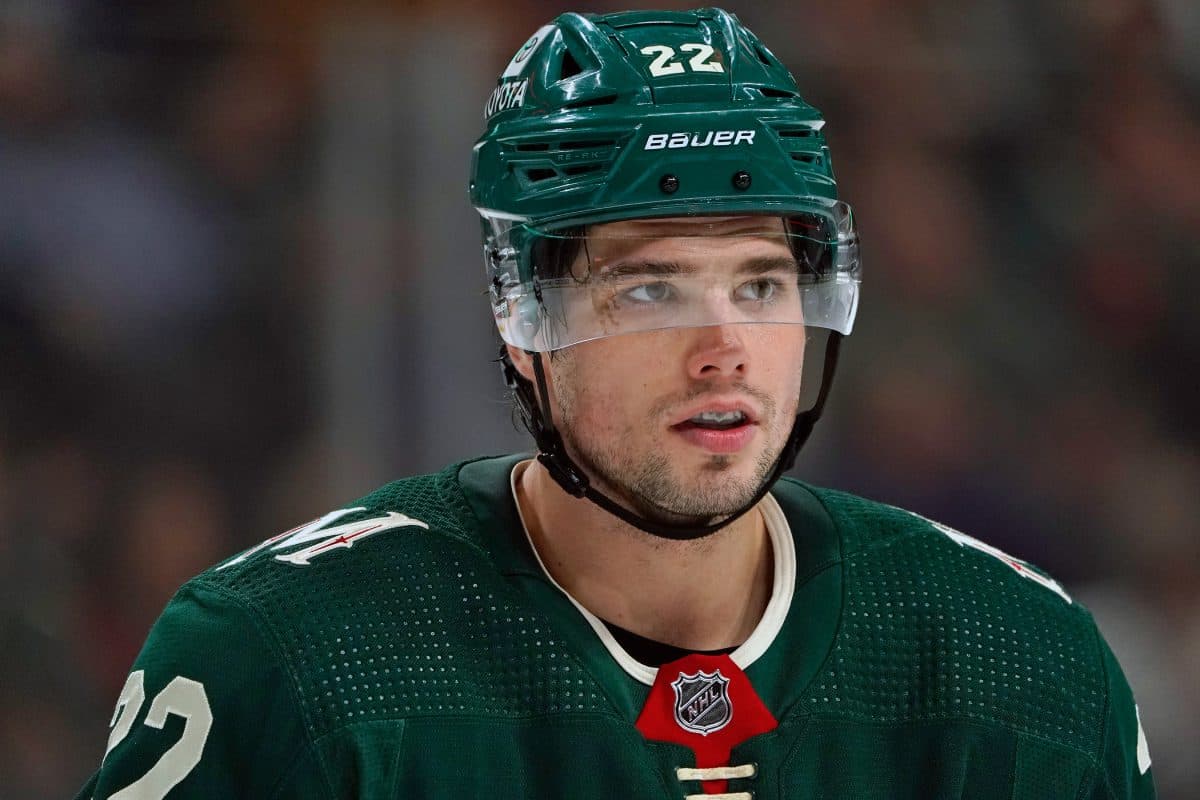 Kings sign Kevin Fiala to seven-year contract one day after trade with Wild