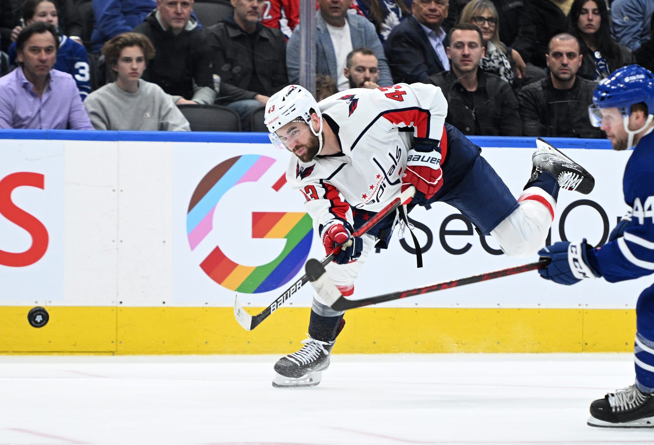 Washington Capitals sign Tom Wilson to 7-year, $45.5 million extension