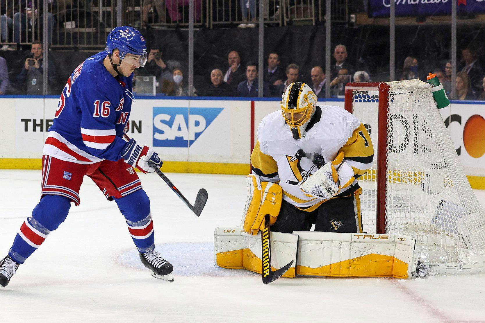 Casey DeSmith unlikely to be available for the Pittsburgh Penguins against the New York Rangers