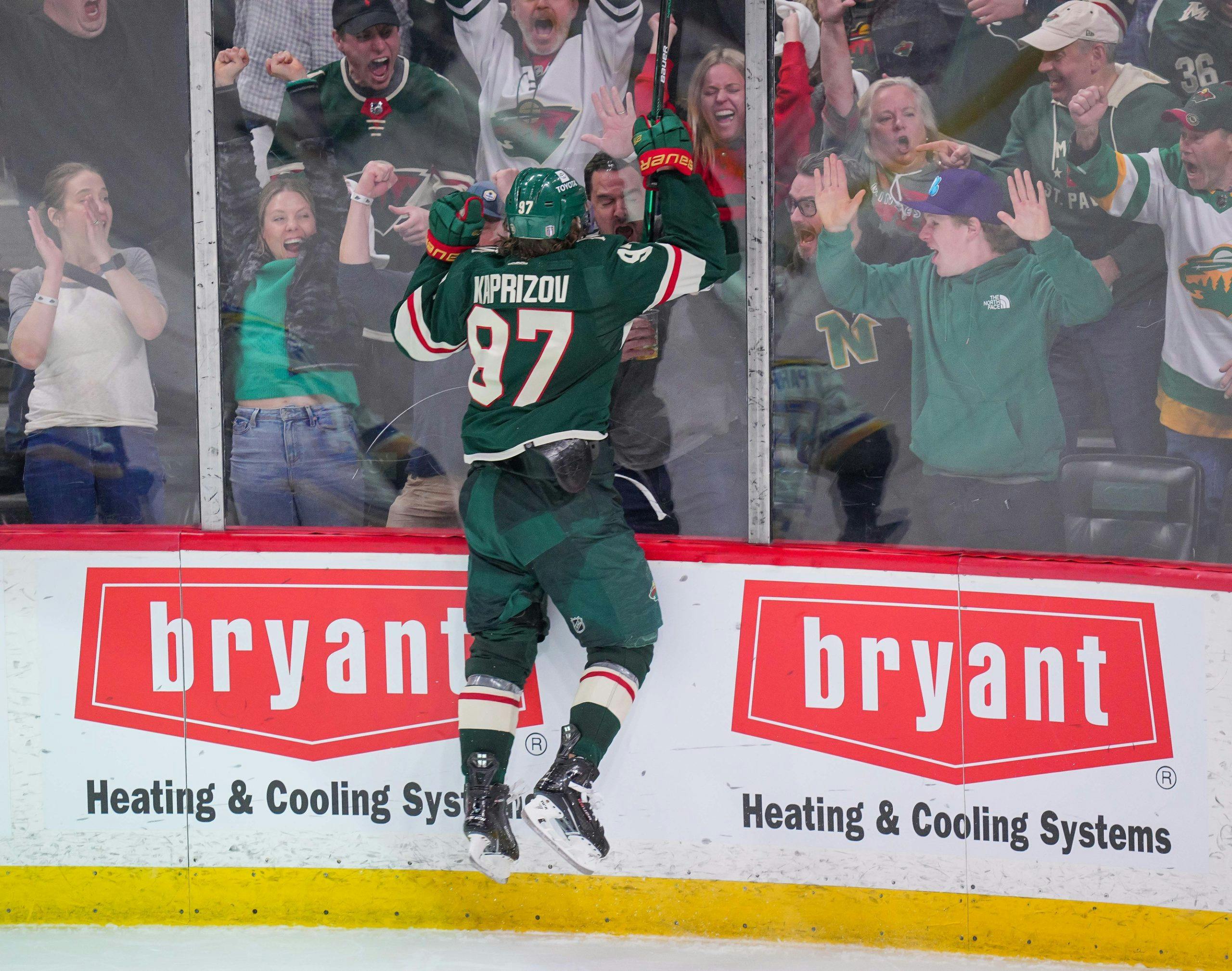 Last night in the Stanley Cup Playoffs: Wild, Oilers even up series in a big way