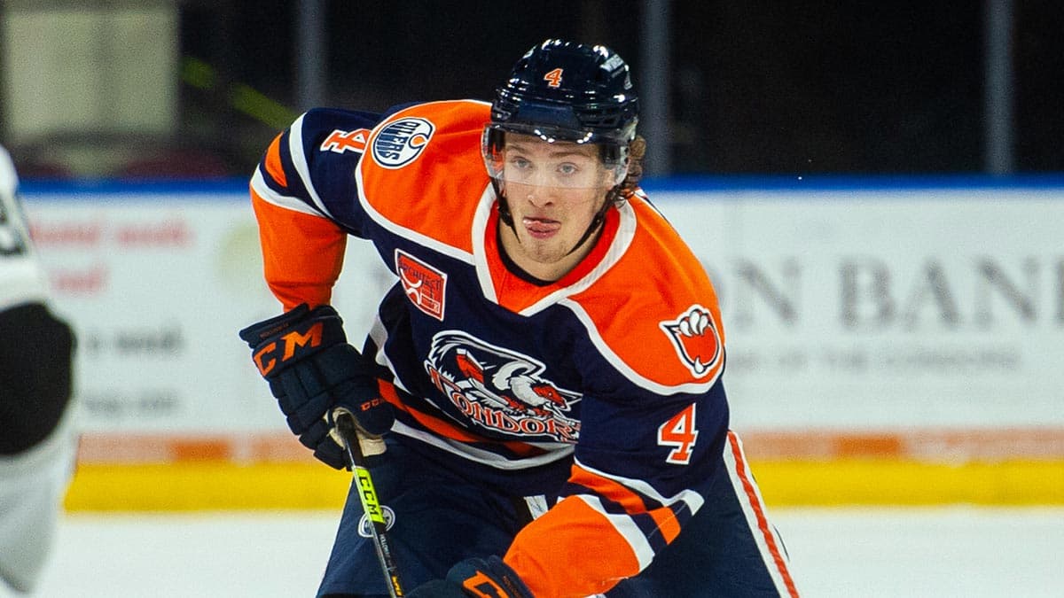 Oilers 2020 first-round pick Dylan Holloway to make NHL debut in Game 4 of Western Conference Final