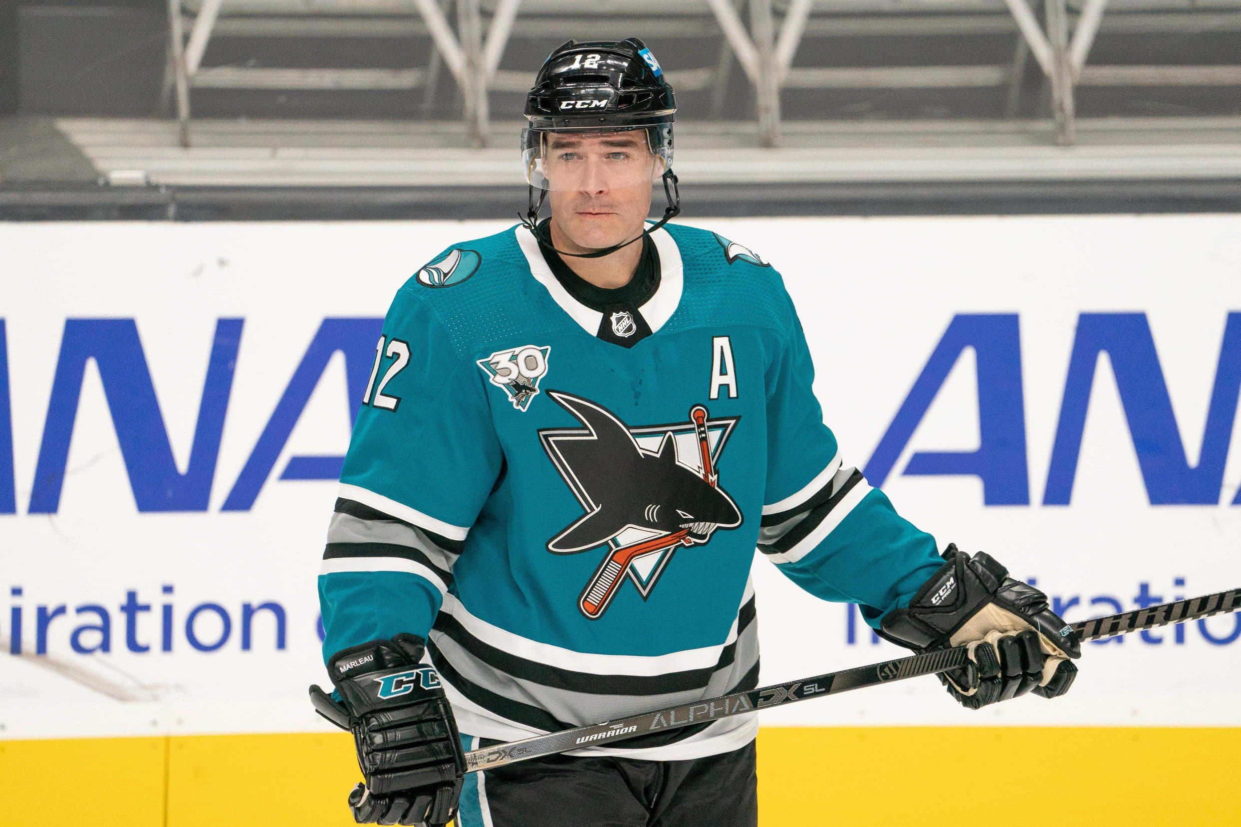 Patrick Marleau's No. 12 retired in San Jose 