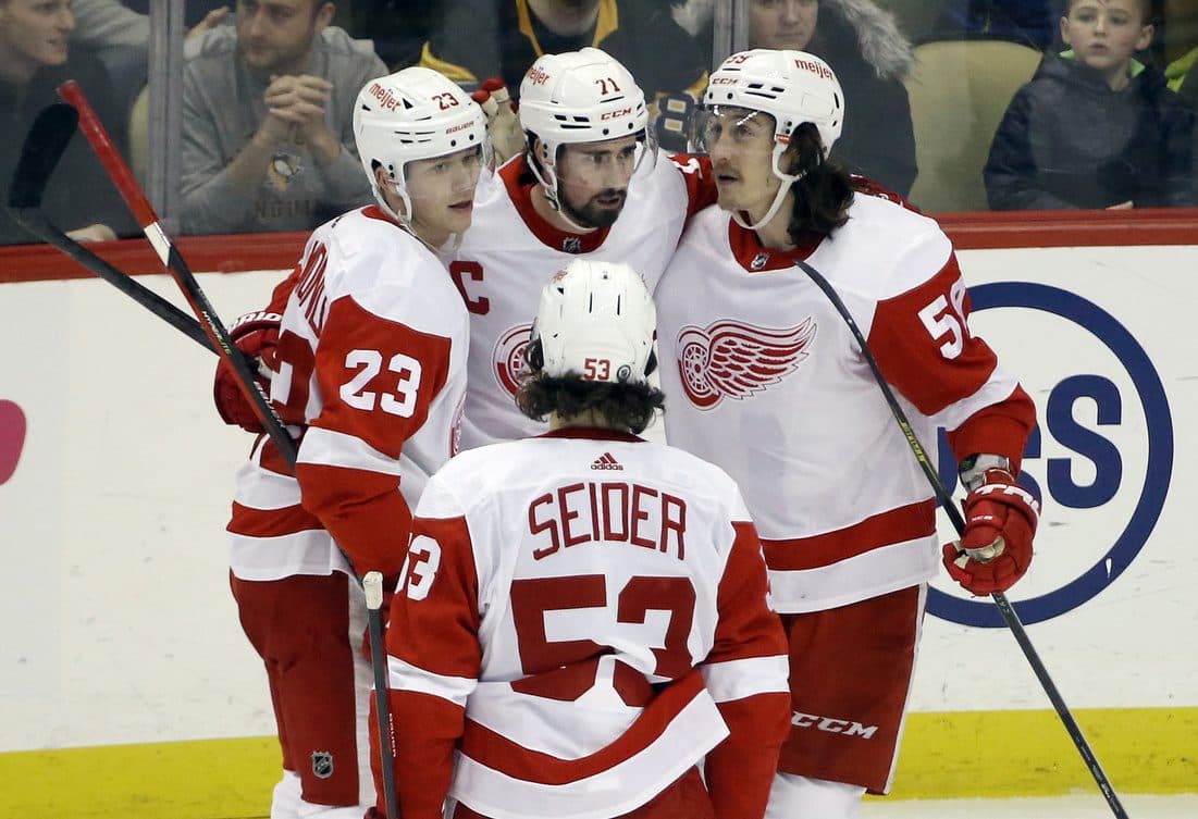 Detroit Red wings vs. New Jersey Devils: Best photos