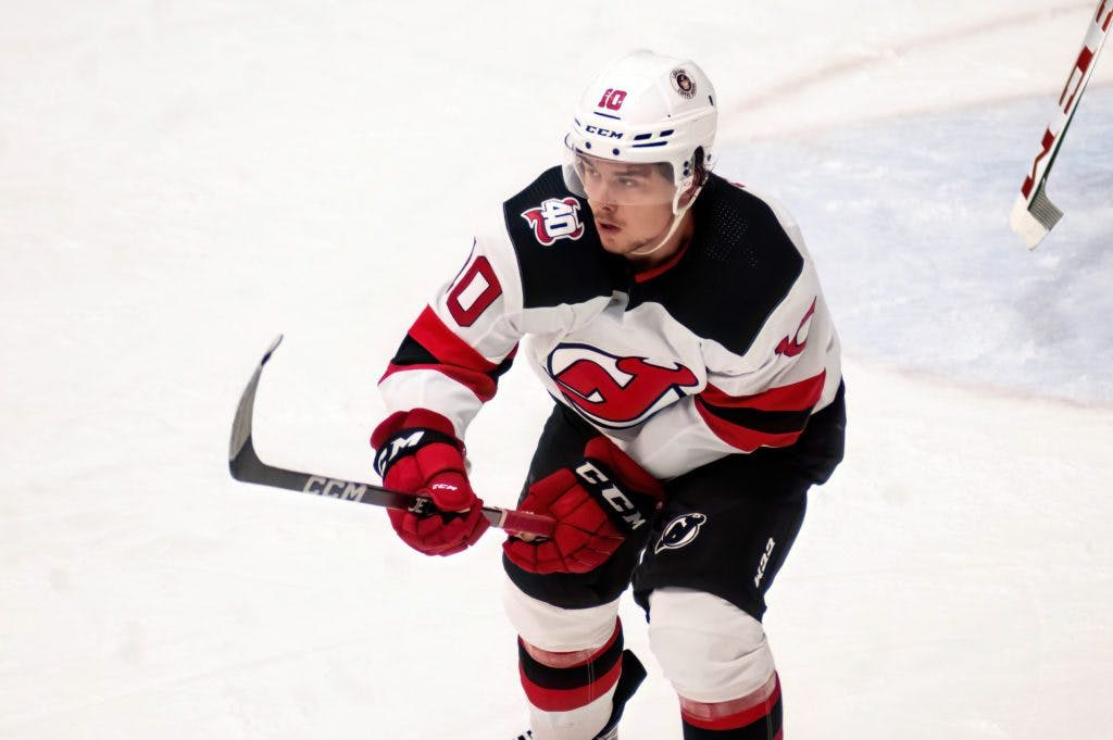 New Jersey Devils sign top prospect Luke Hughes - Daily Faceoff