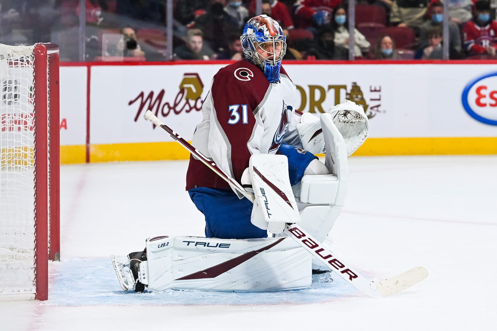 Arizona Coyotes claim Jonas Johansson off waivers from Colorado Avalanche