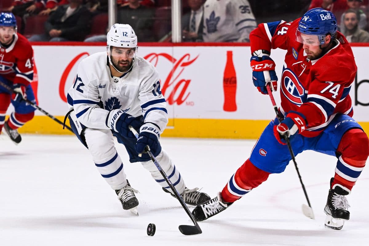 Leafs sign Zach Aston-Reese to one-year deal