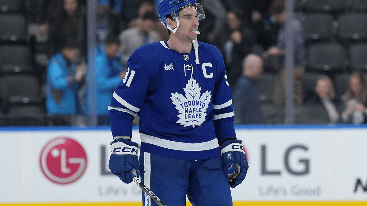 Toronto Maple Leafs’ John Tavares fined $5,000 for slashing