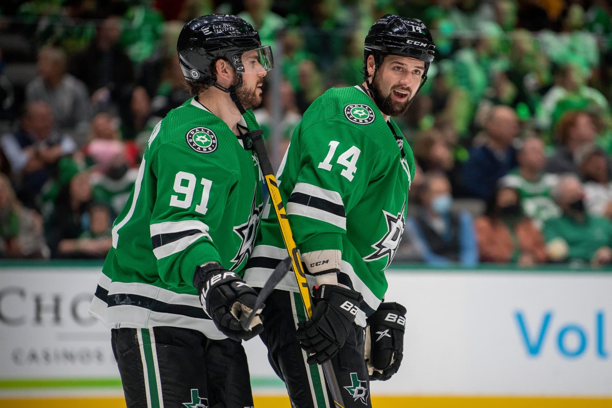 How did Stars captain Jamie Benn beat Blues goalie Jordan