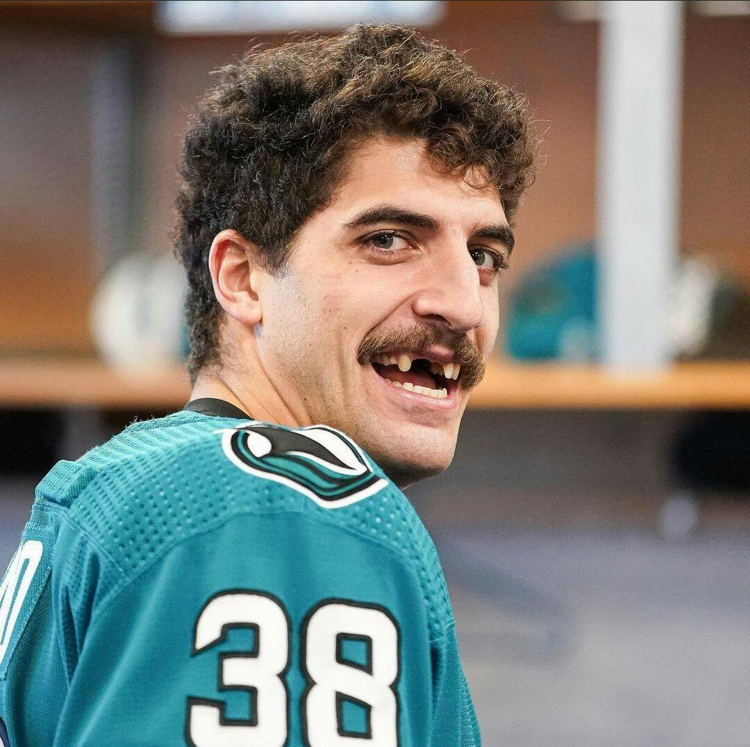 Which player has the best mustache? (not beard) : r/hockey