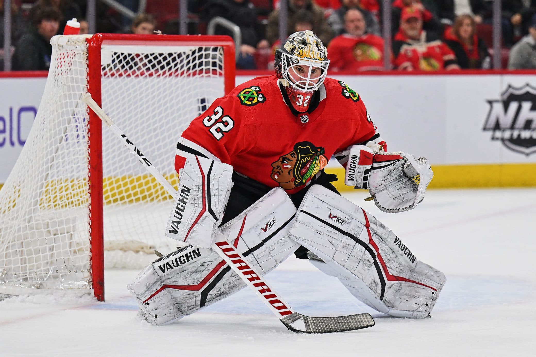 Chicago Blackhawks place Alex Stalock in concussion protocol