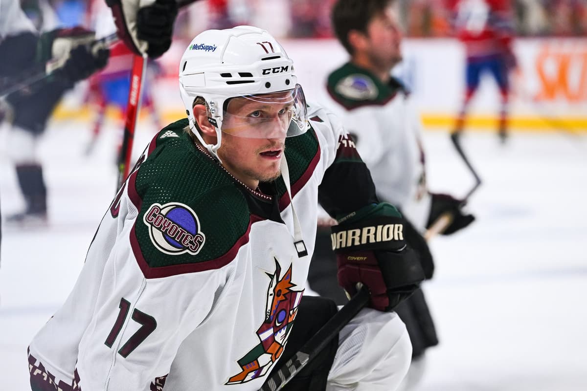 Arizona Coyotes scratch Nick Bjugstad for ‘traderelated reasons