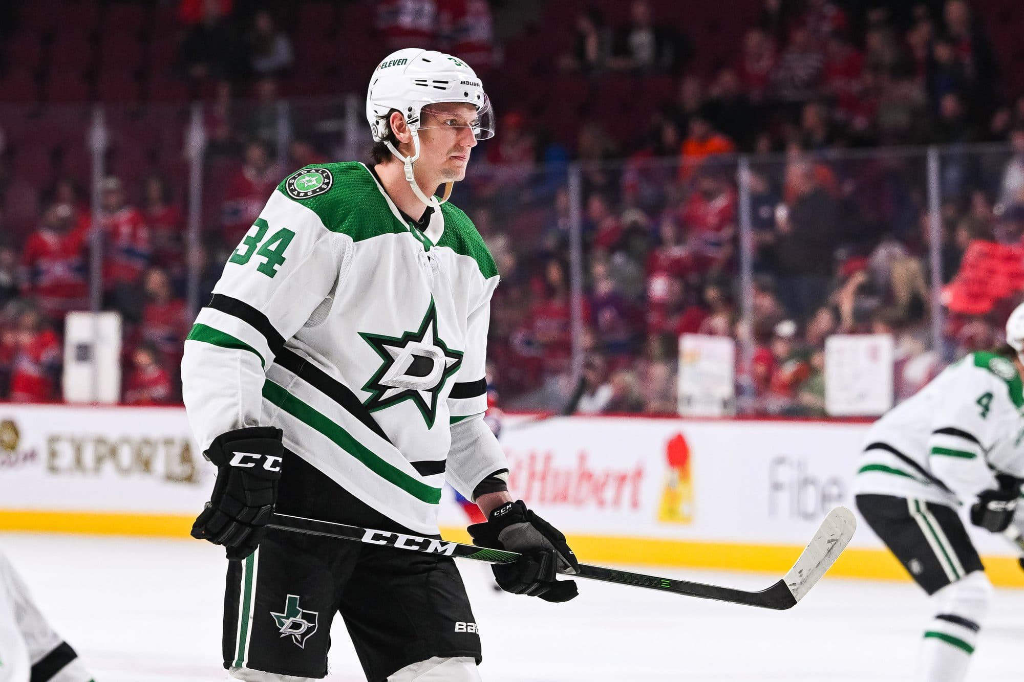 Montreal Canadiens acquire Denis Gurianov from Dallas Stars for Evgenii Dadonov