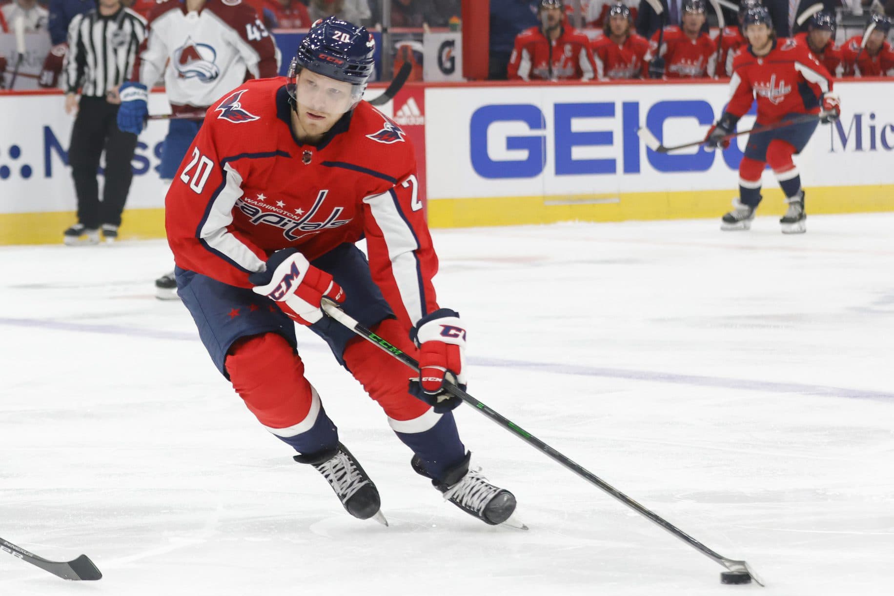 Colorado Avalanche acquire Lars Eller from Washington Capitals for pick