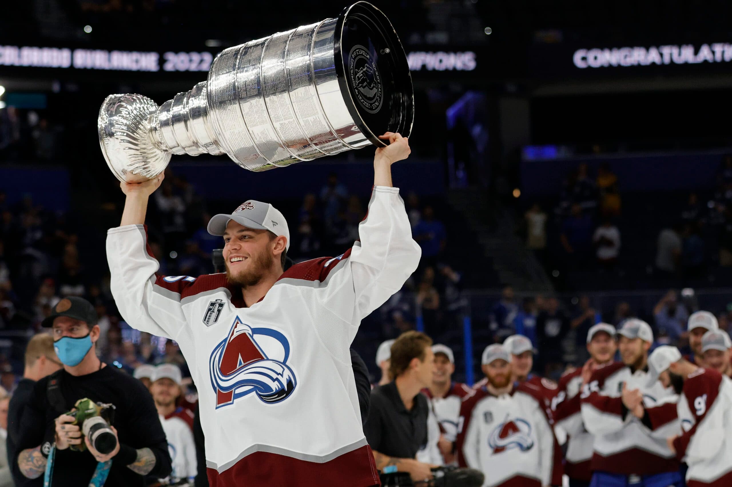 Colorado Avalanche Women's 2022 Western Conference Champions Line