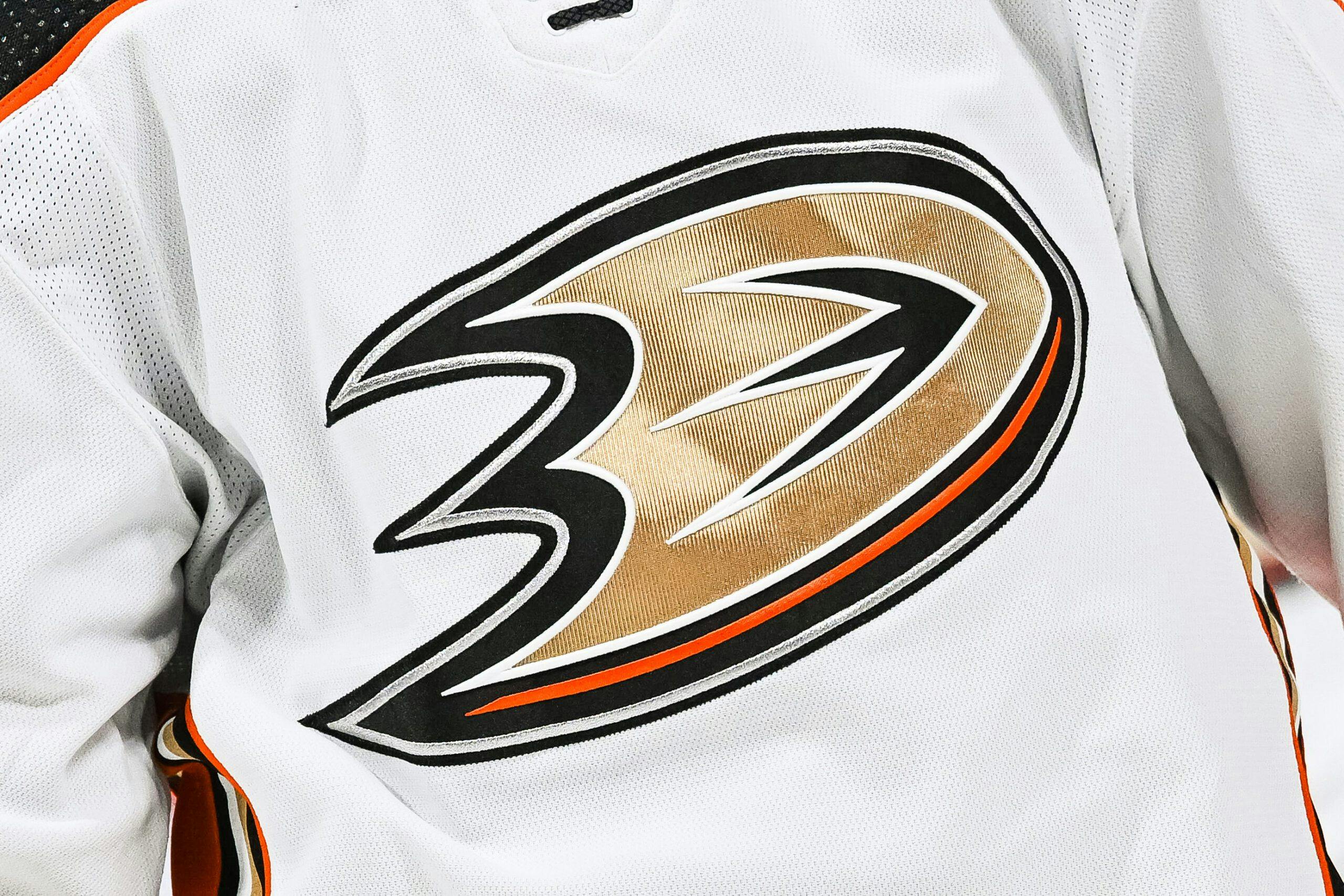 Ducks sign Sam Colangelo to two-year, entry-level contract