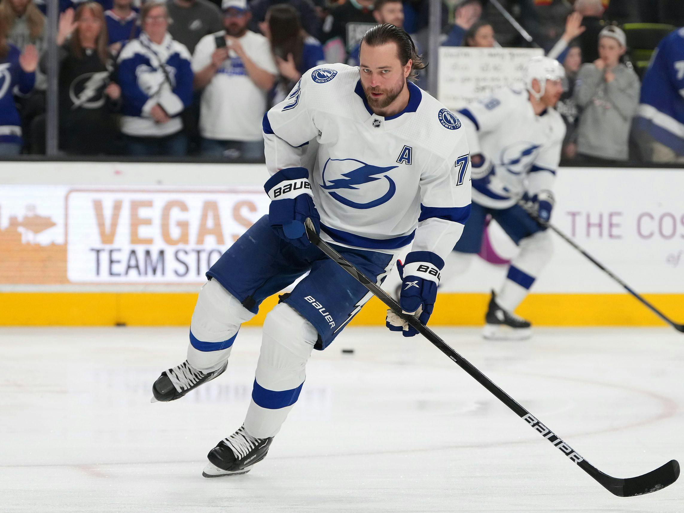 Tampa Bay Lightning to be without Victor Hedman for game against Flyers