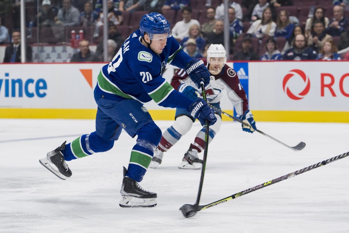 Zack MacEwen Exchanges Fists With Luke Schenn In Fight 