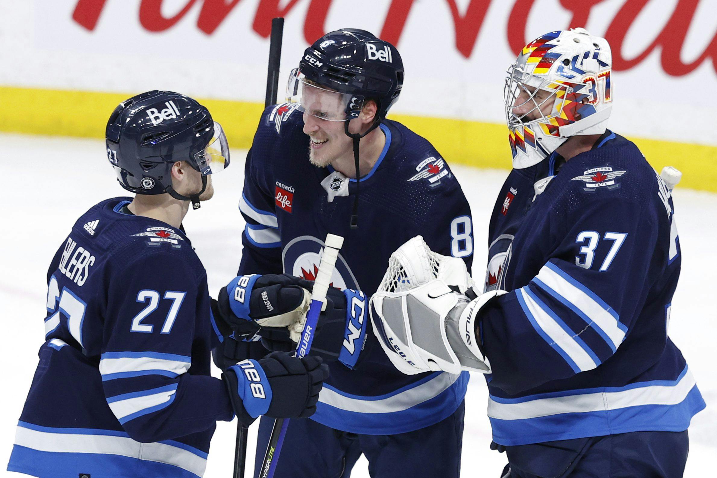 Winnipeg Ice hang on to take Game 1 of WHL Championship Final