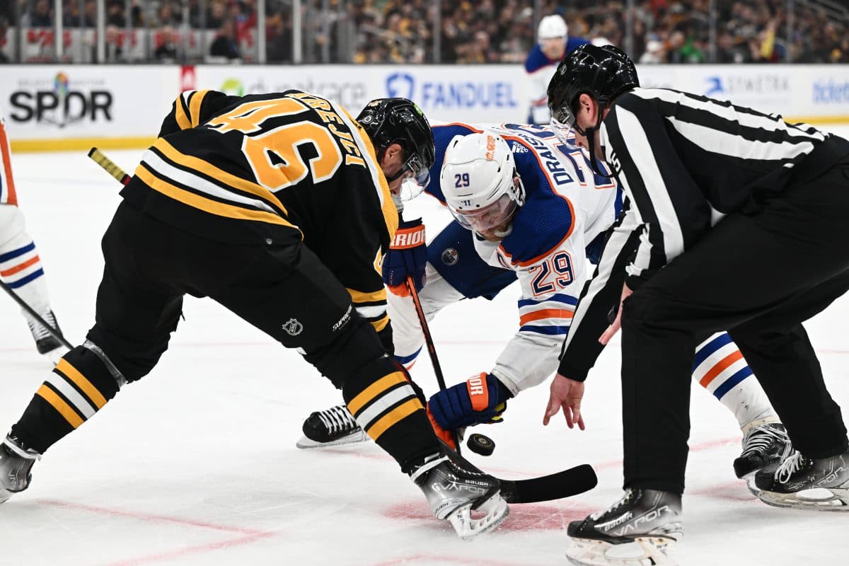 Best NHL Team of All-Time Brackets