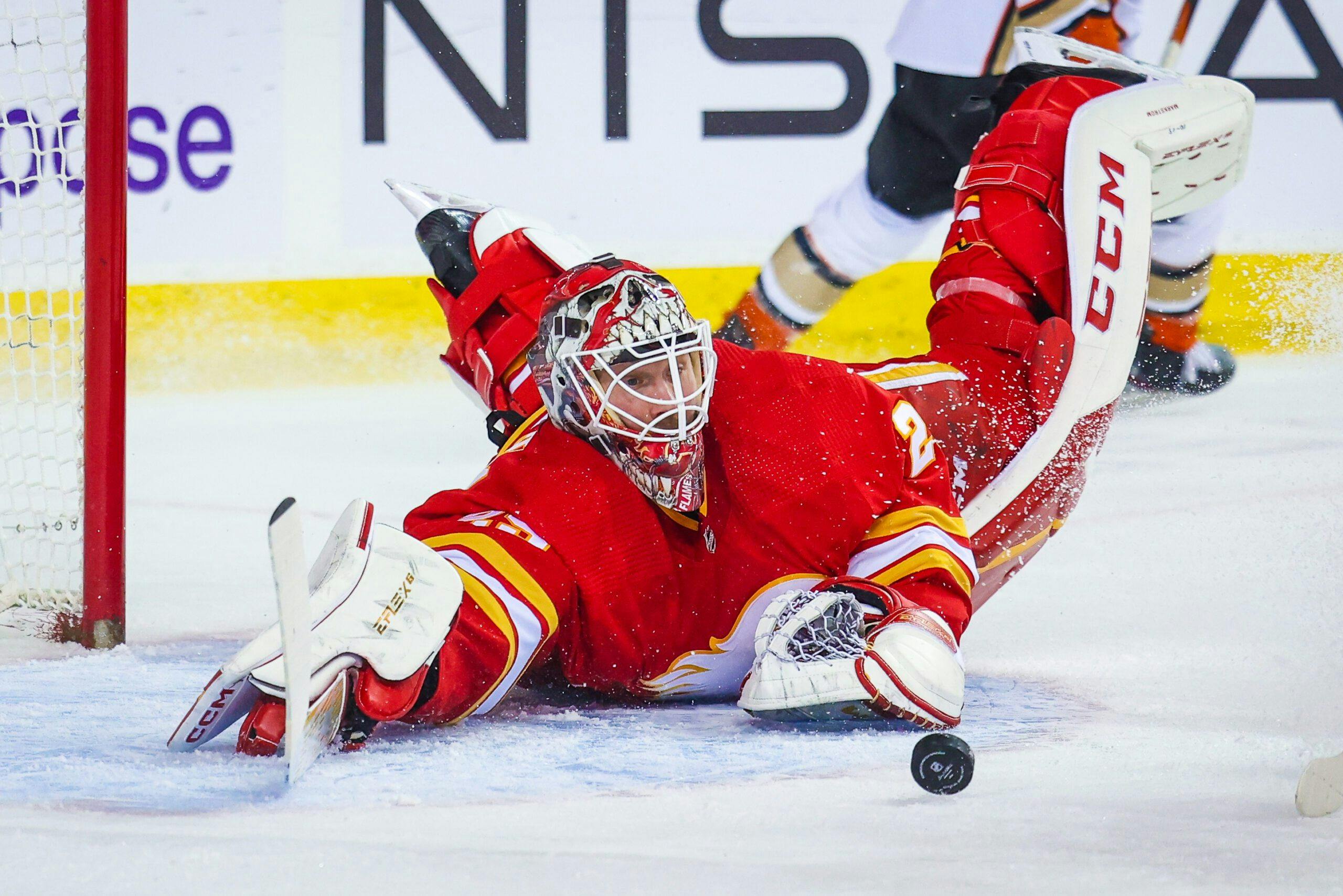 Calgary Flames goalie Jacob Markstrom day-to-day