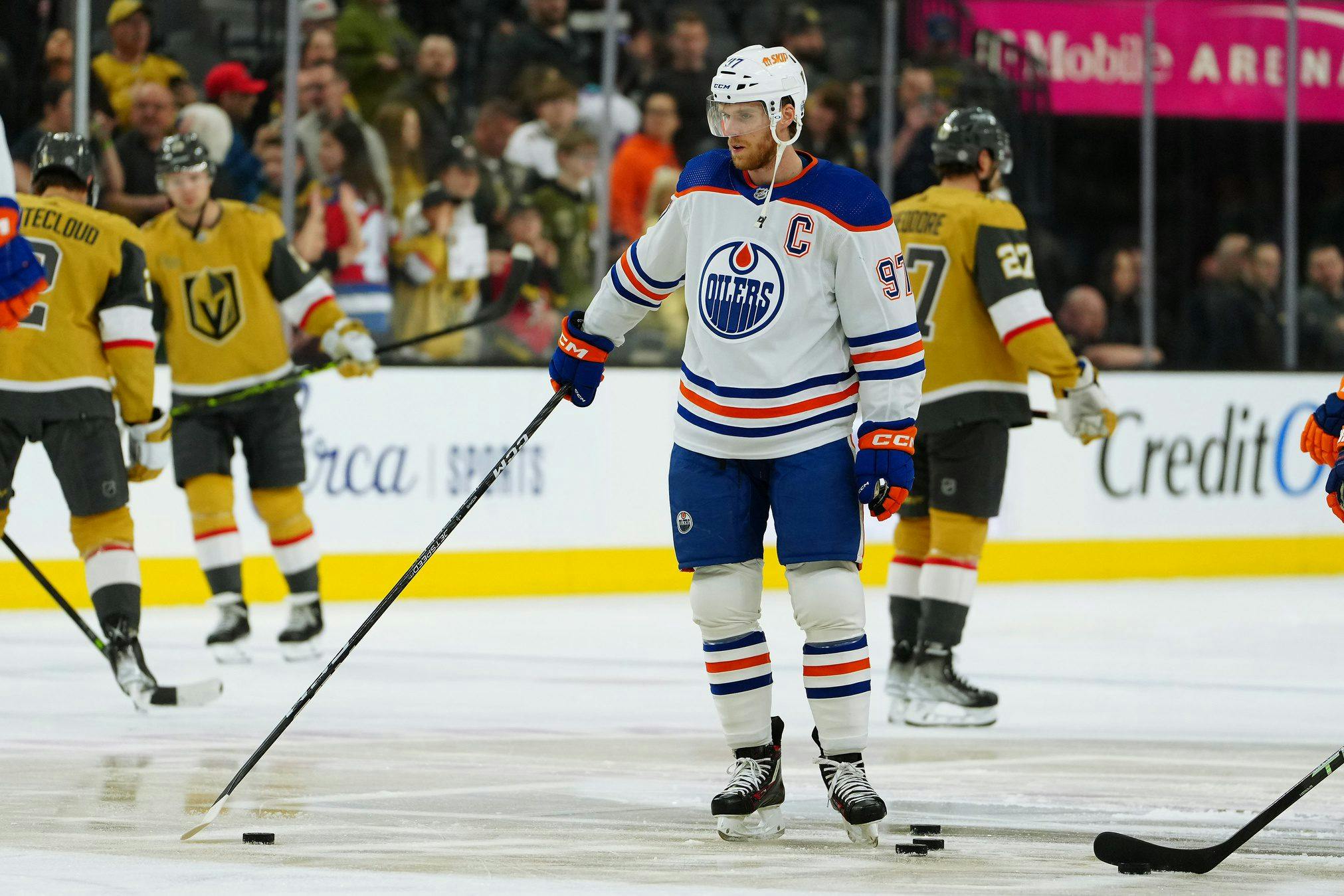 Oilers dominates Flames for 5th straight win