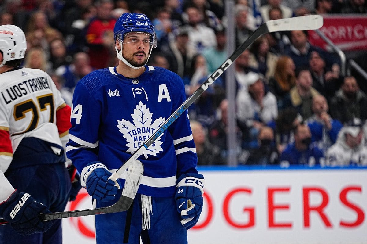 With Matthews a game-time decision in Detroit, Maple Leafs staying