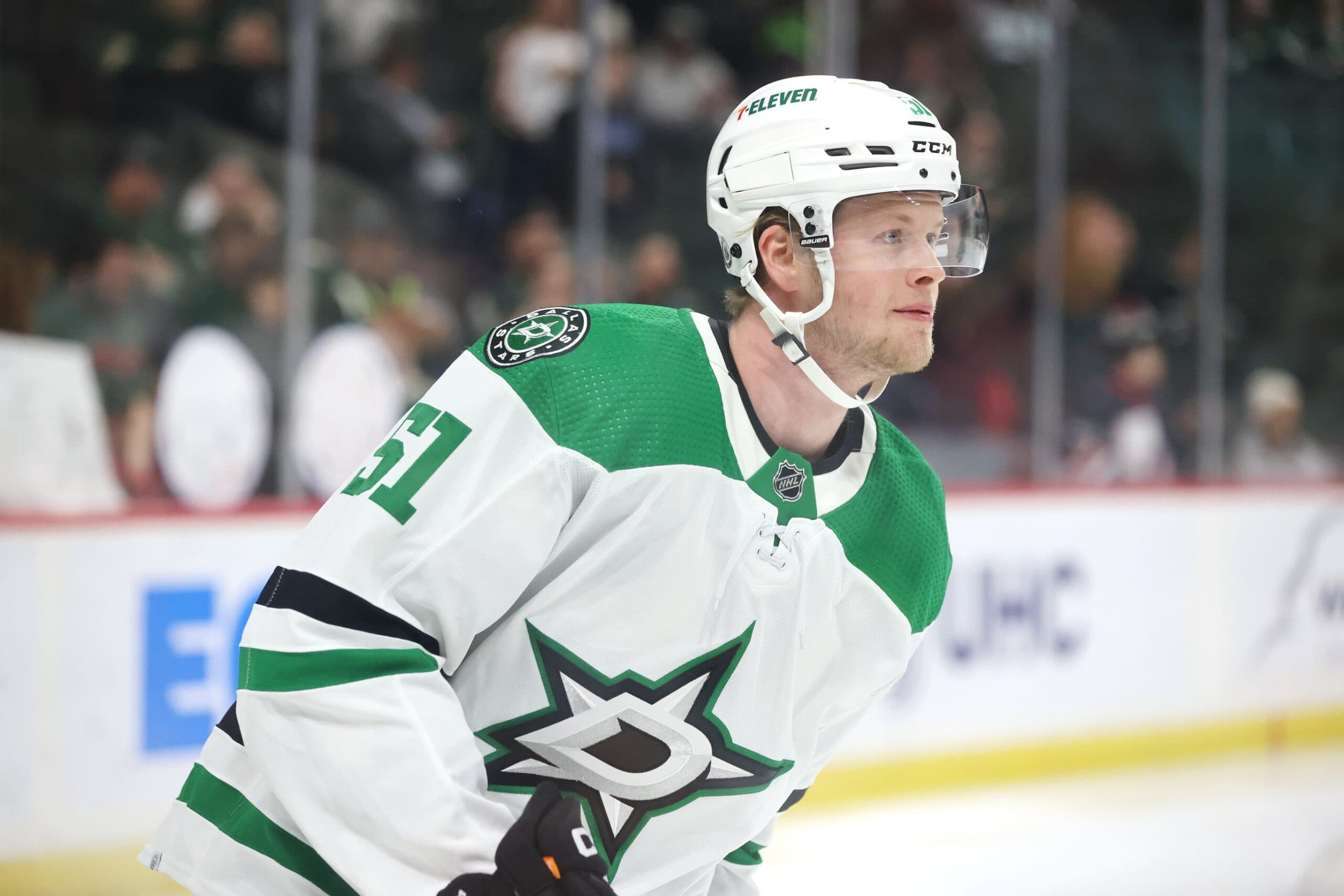 Stars sign Mason Marchment to four-year contract