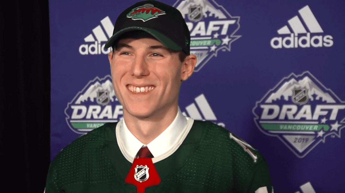 Minnesota Wild sign Hunter Jones to oneyear contract Daily Faceoff