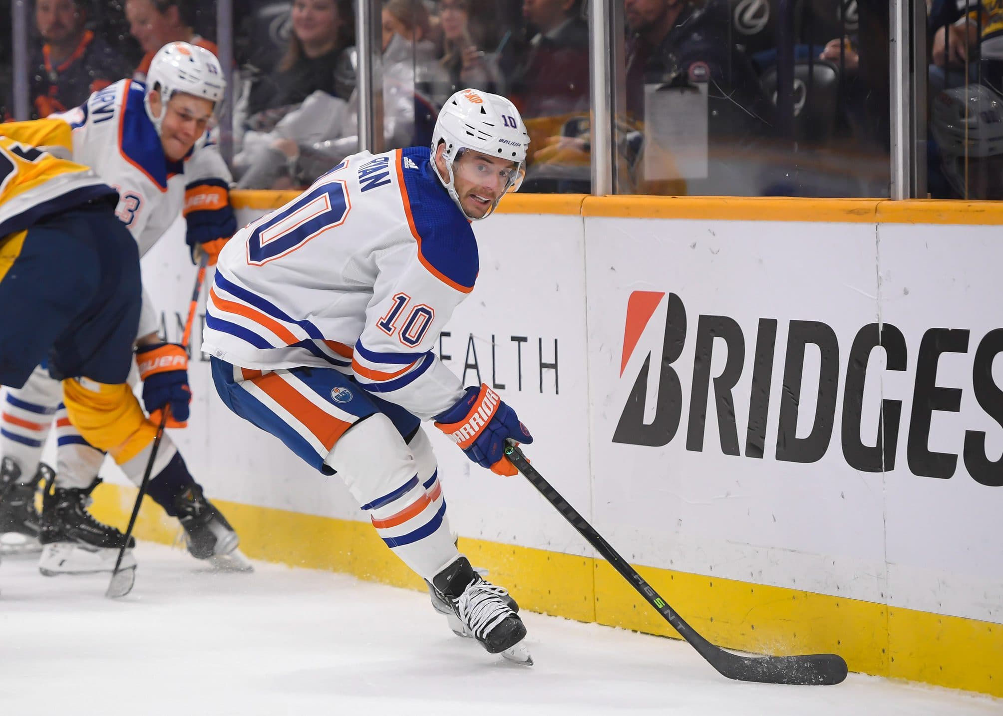 Edmonton Oilers re-sign forward Derek Ryan to two-year contract