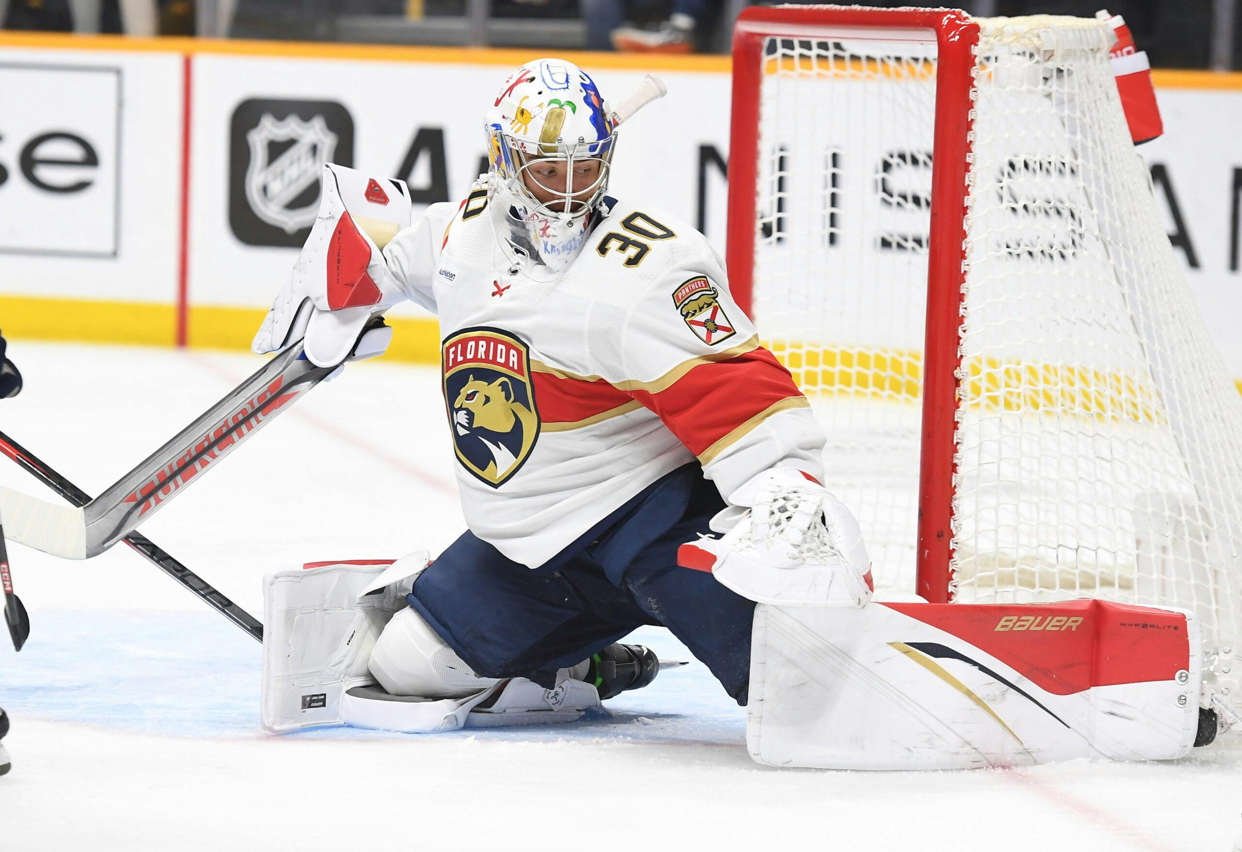 Florida Panthers goalie Spencer Knight opens up about OCD diagnosis