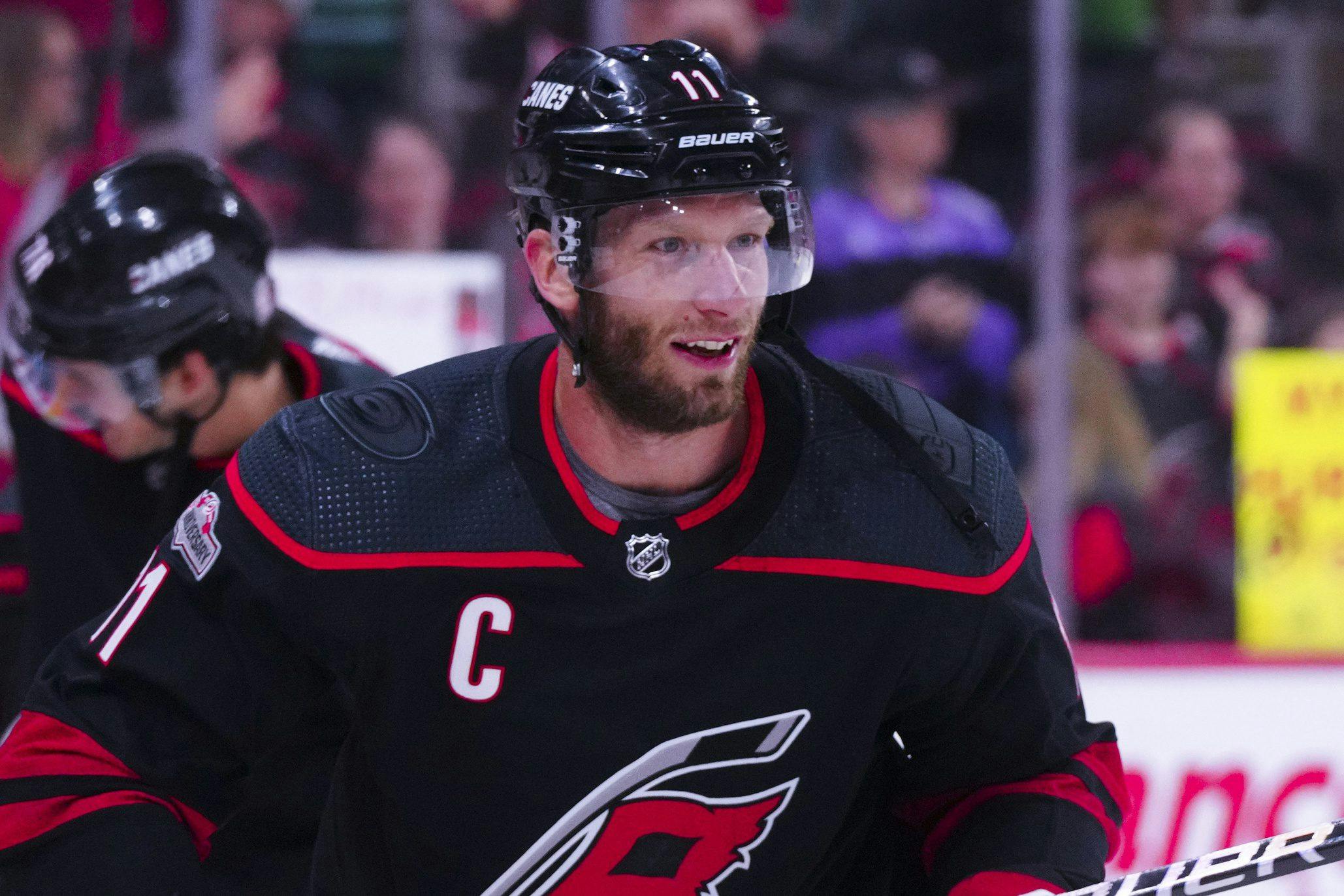 Carolina Hurricanes sign Jordan Staal to a four-year contract with $2.9 million AAV