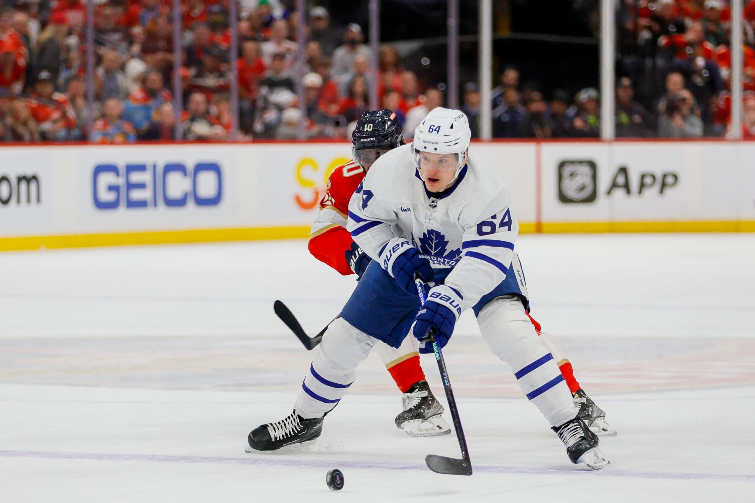 Toronto Maple Leafs sign David Kampf to four-year contract