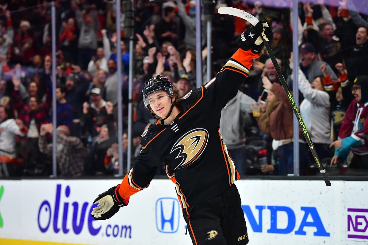 NHL Free Agency: Top 10 RFAs still available