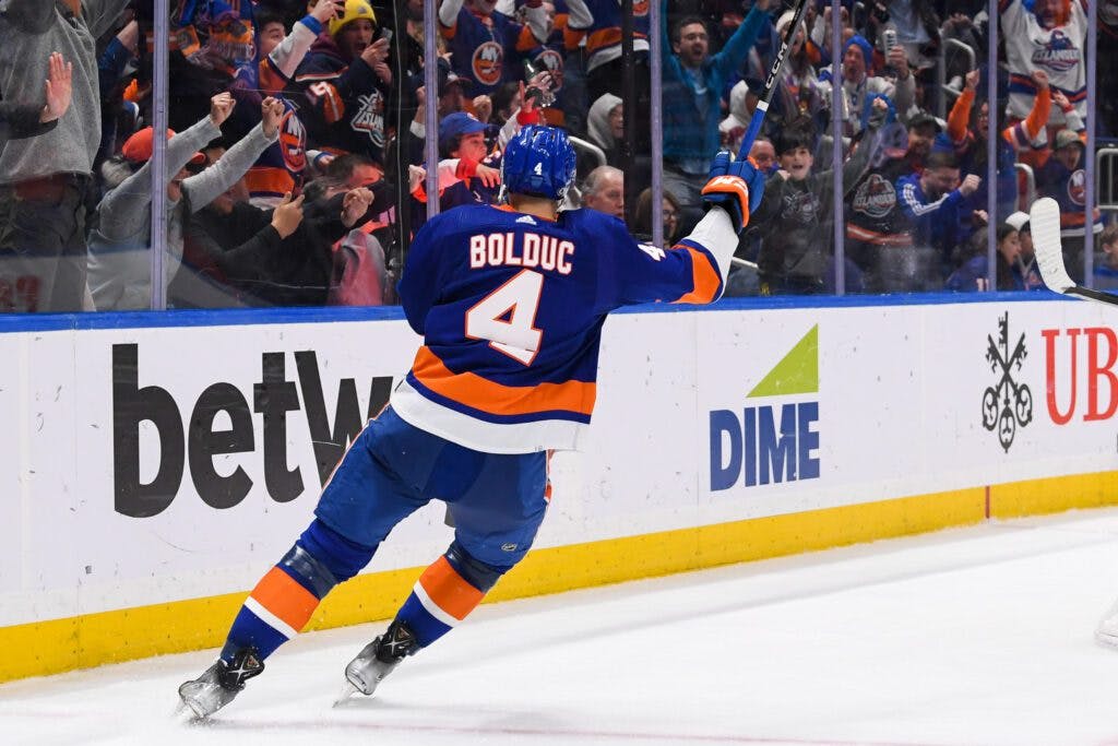 Islanders' Samuel Bolduc sees limited time in rough outing