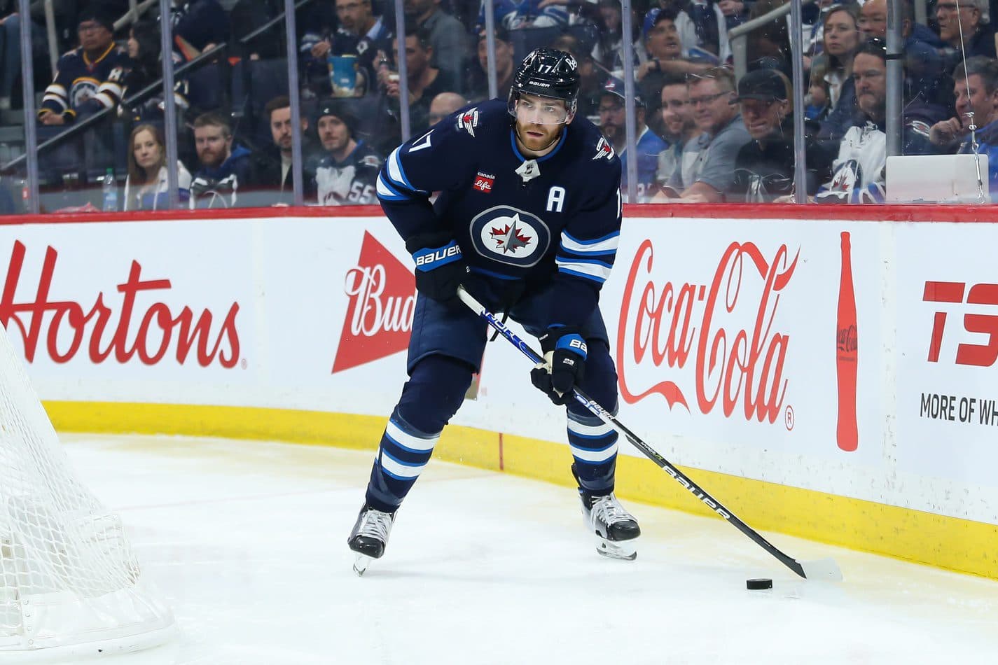 Winnipeg Jets name Adam Lowry captain