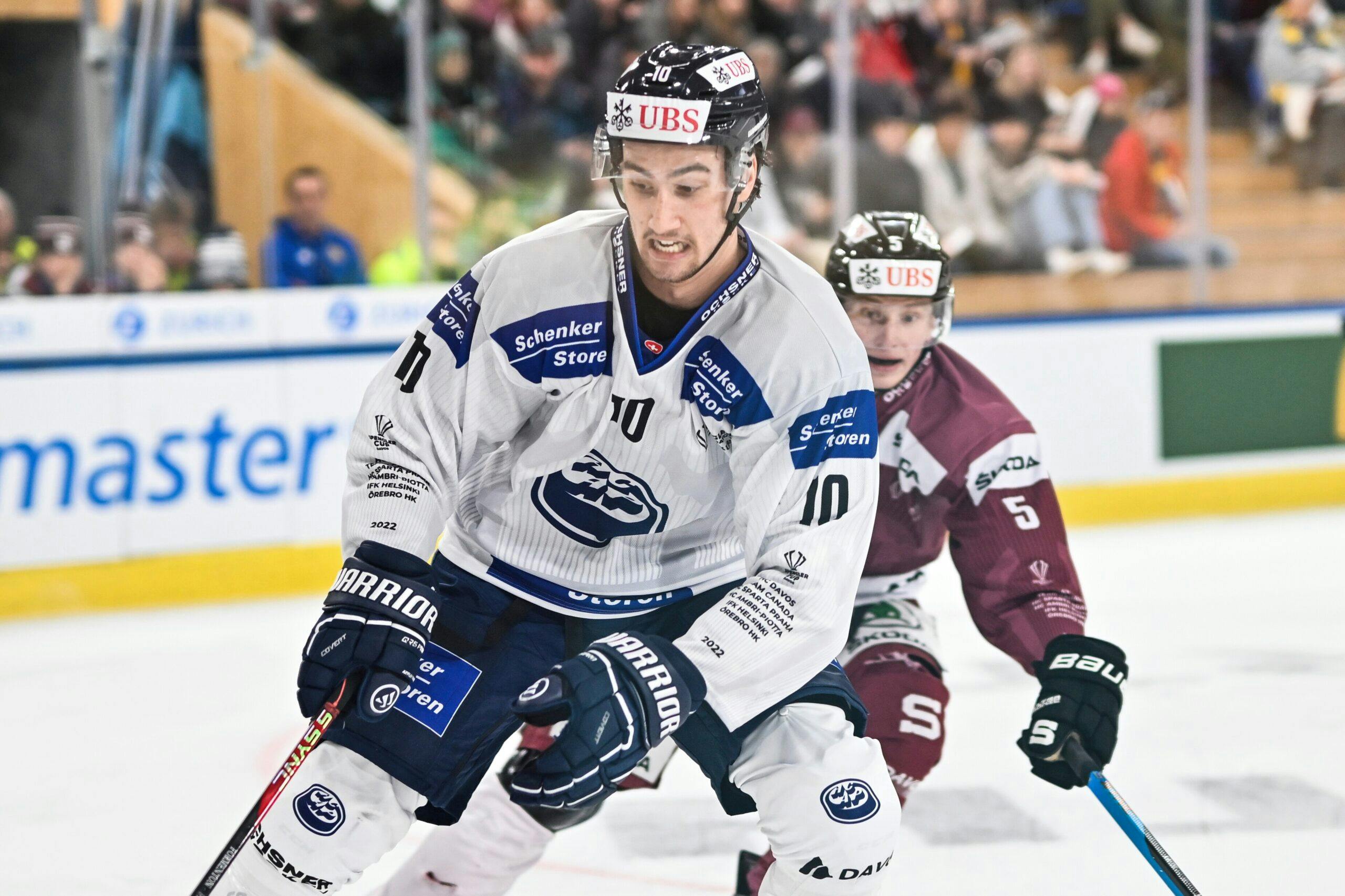Alex Formenton granted indefinite leave of absence by Swiss team HC Ambri-Piotta
