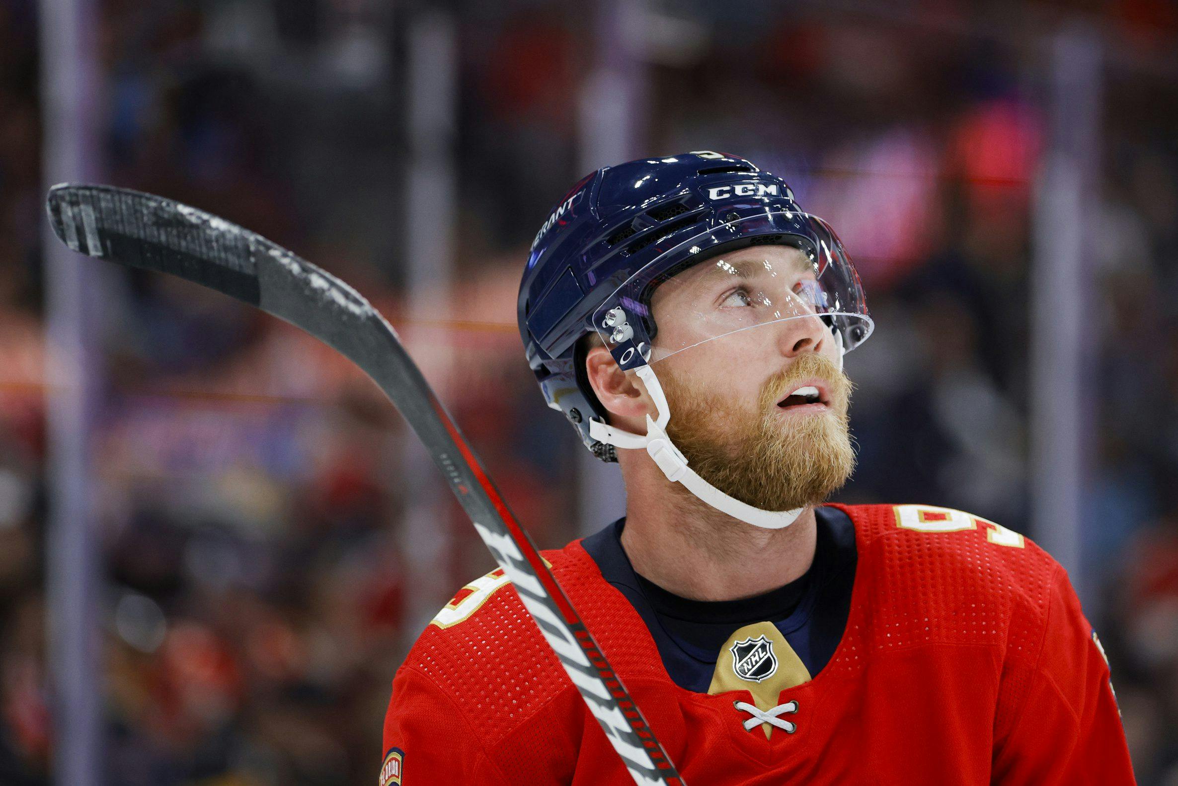 Florida Panthers’ Sam Bennett to be out “longer than day-to-day” with lower-body injury