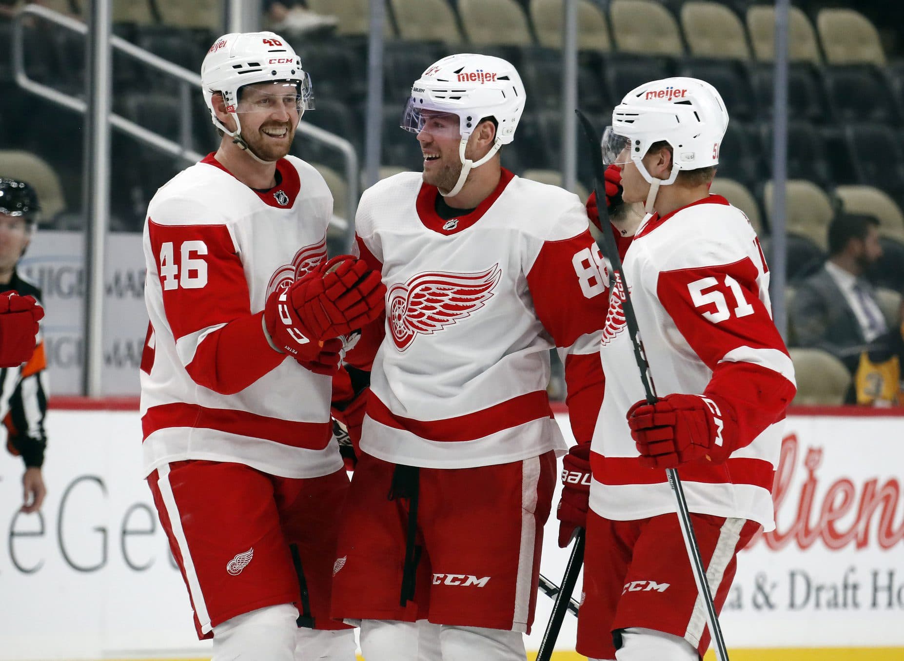 Detroit Red Wings’ Jeff Petry daytoday with injury