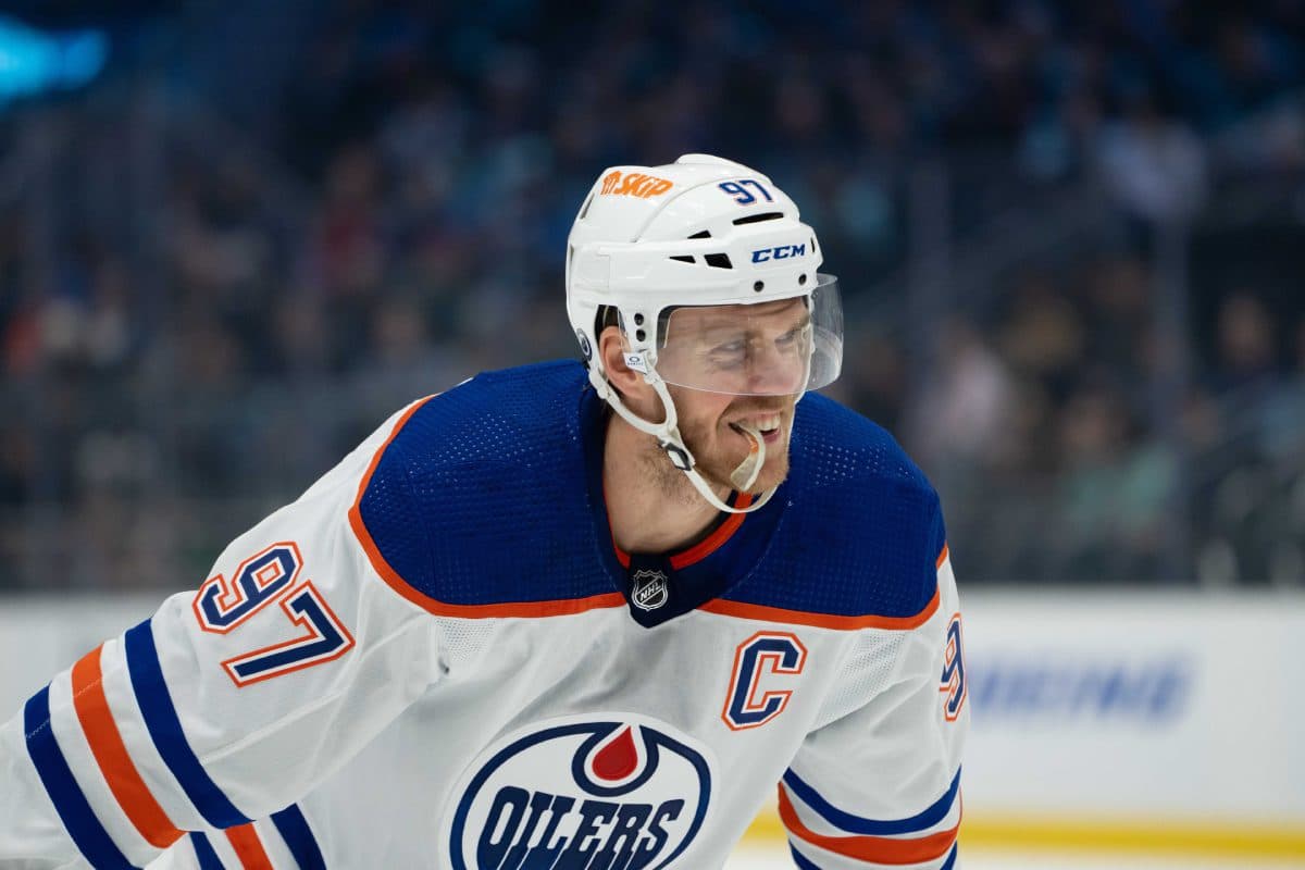 How Connor McDavid’s run to 900 points compares to the NHL’s greatest players