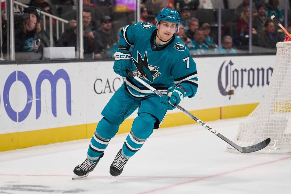 Sharks’ Nico Sturm day-to-day with lower-body injury