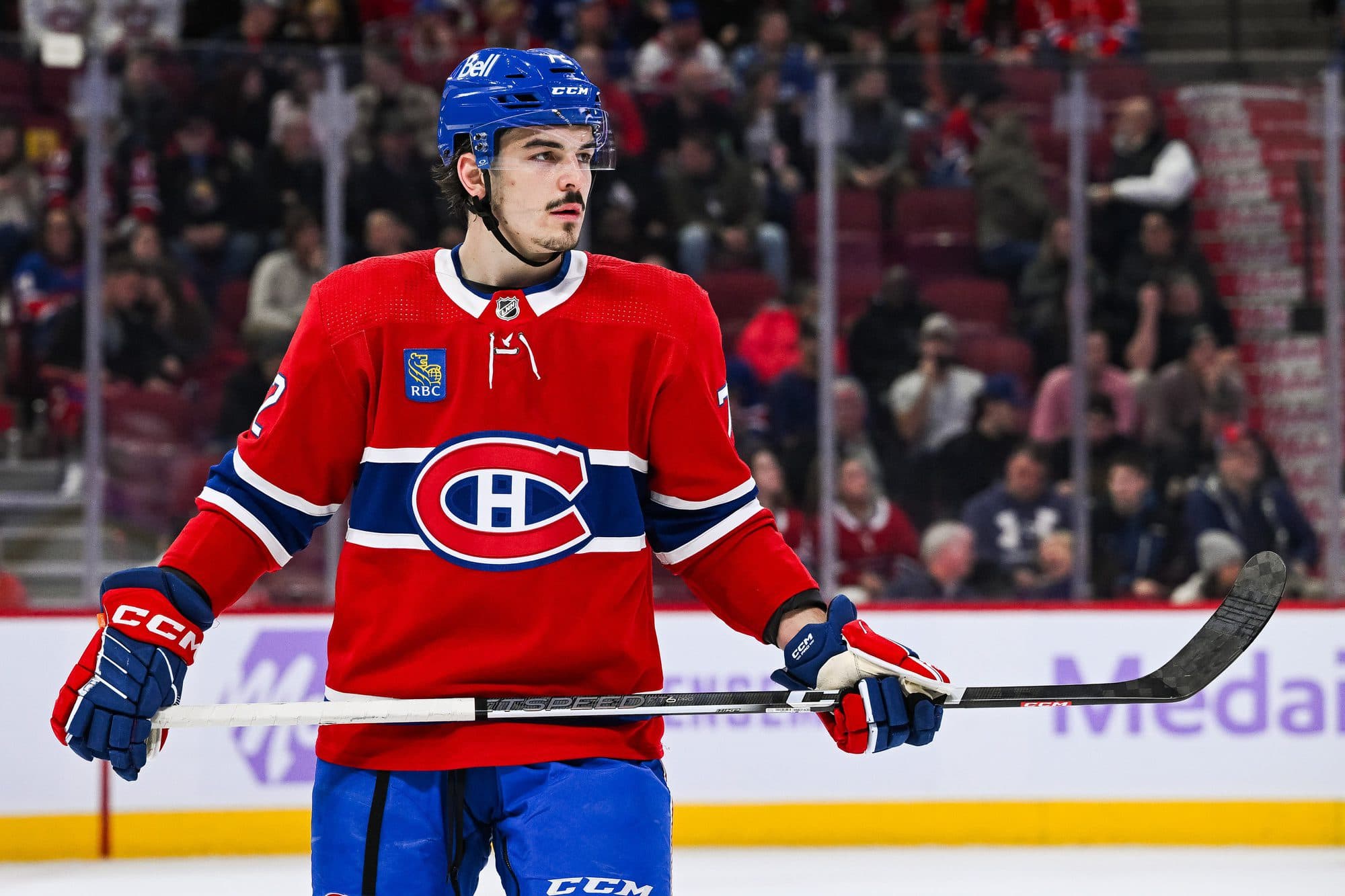 Arber Xhekaj leaves Canadiens-Golden Knights thriller with-upper body injury