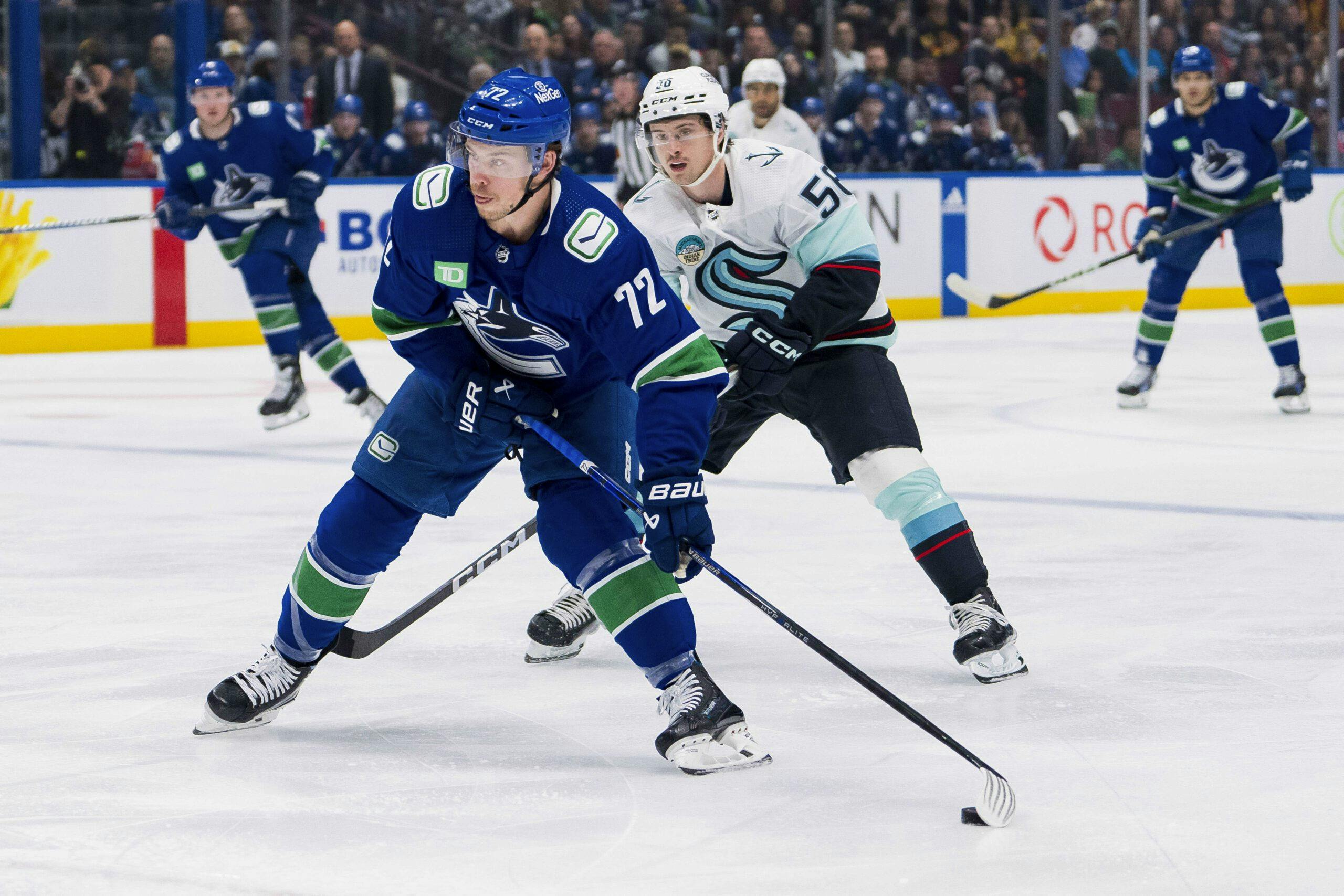 Chicago Blackhawks acquire Anthony Beauvillier from the Vancouver Canucks