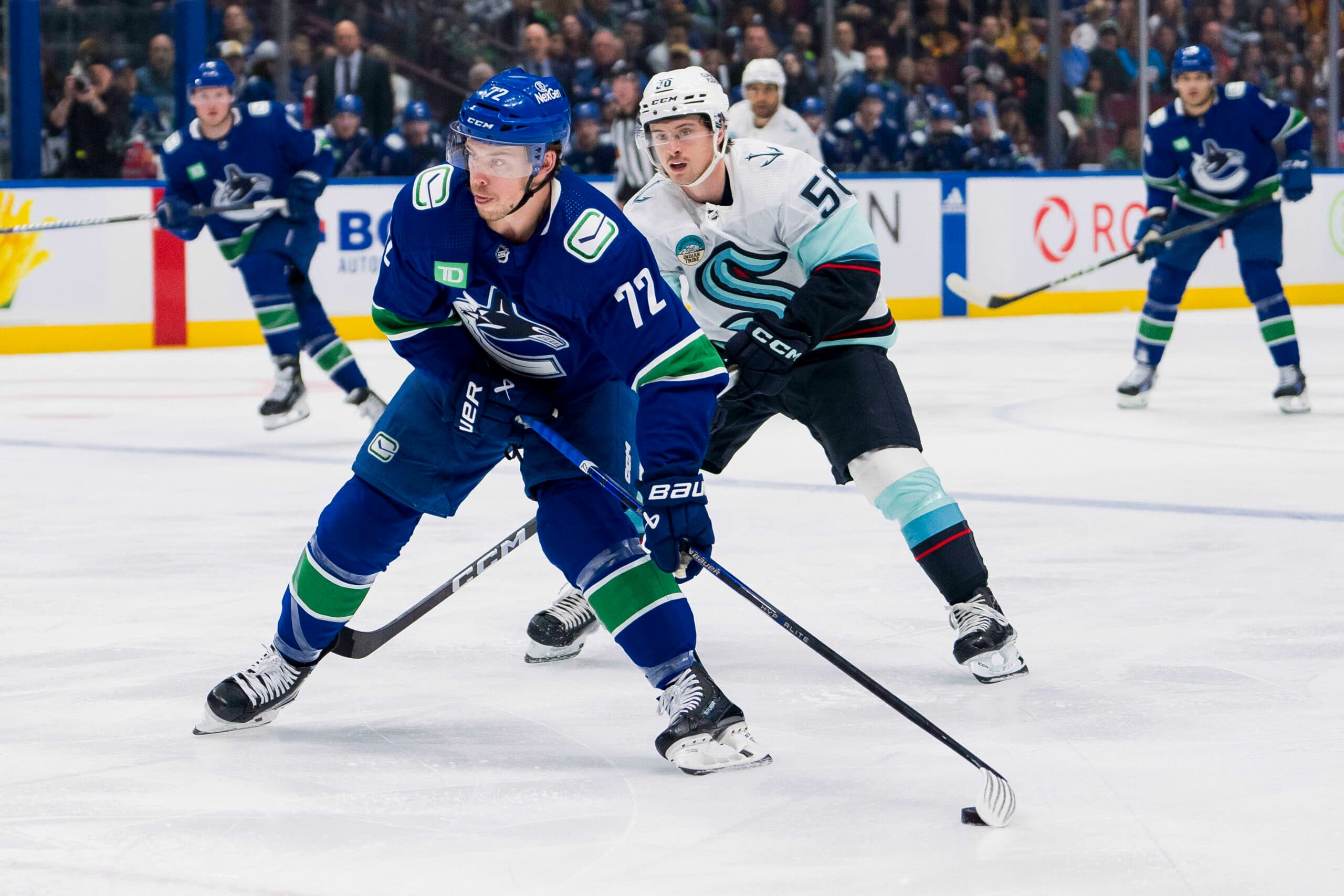 Chicago Blackhawks acquire Anthony Beauvillier from the Vancouver Canucks